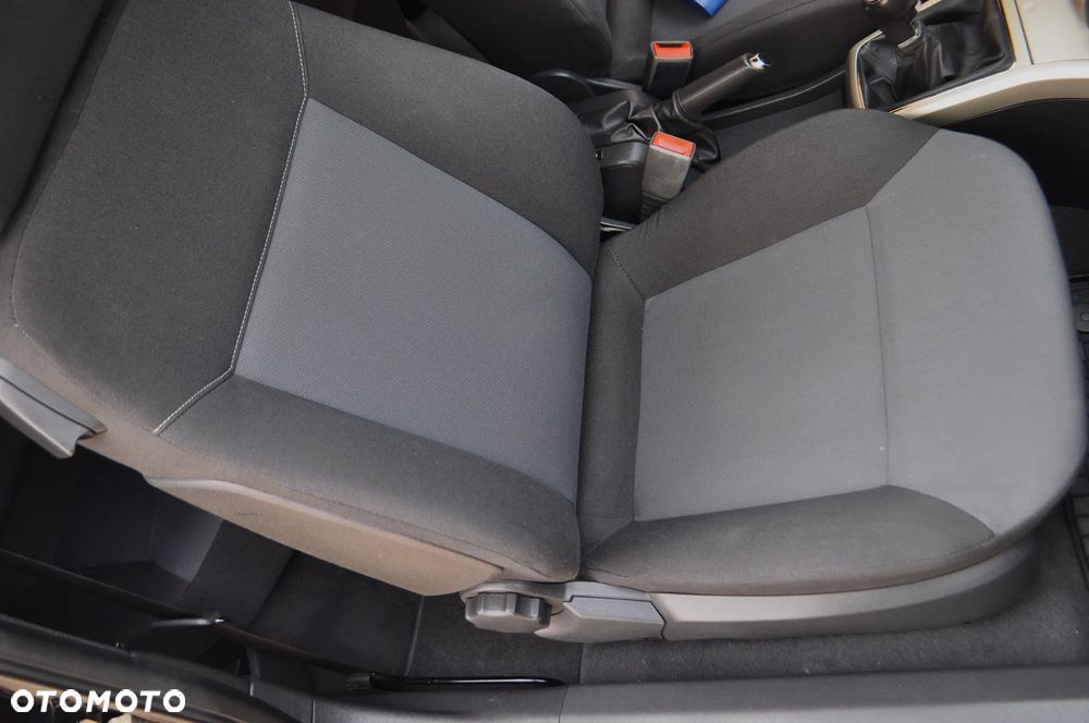 Opel Astra 1.6 Edition Sport - 25