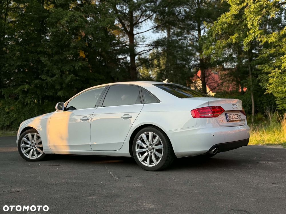 Audi A4 Limousine 3.0 TDI DPF quattro Ambiente - 9