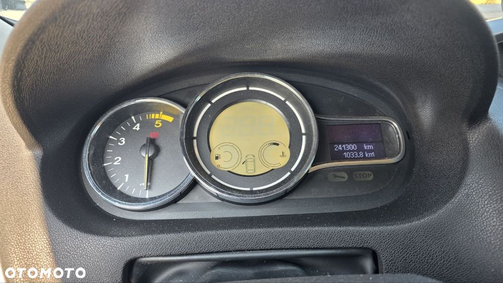 Renault Megane 1.9 dCi FAP Privilege - 4