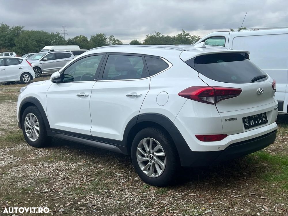 Hyundai Tucson - 6