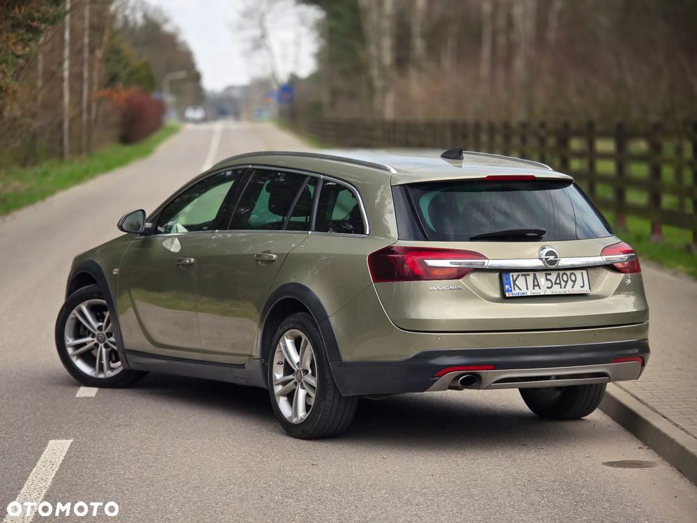 Opel Insignia 2.0 CDTI Cosmo 4x4 S&S - 3