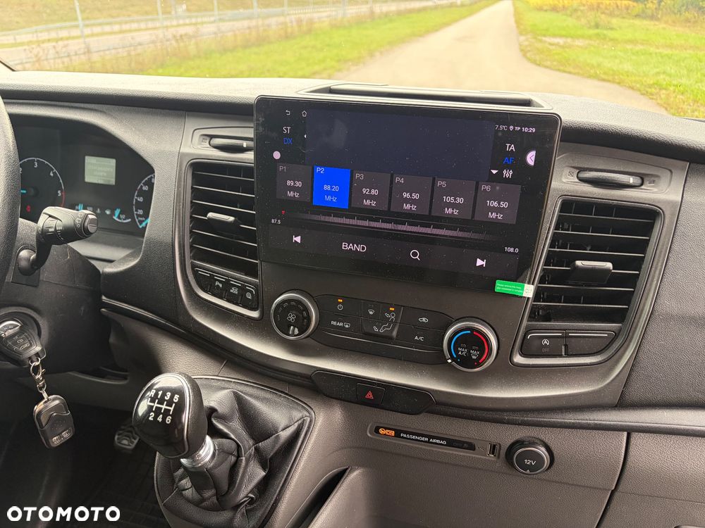 Ford Transit - 10