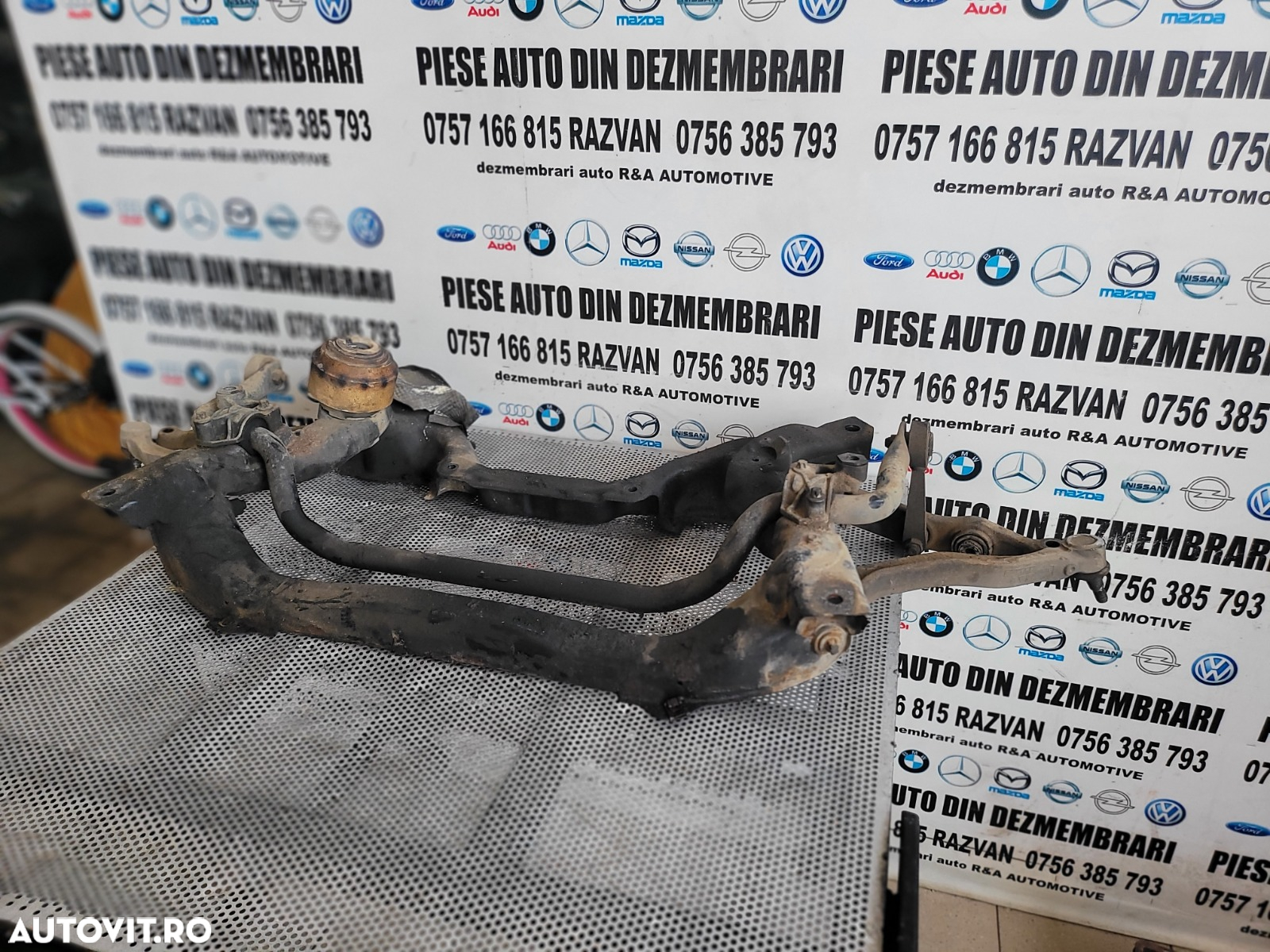 Jug Cadru Motor Mercedes E Class W211 2.7 Cdi Motor A612 Dezmembrez Mercedes E Class W211 2.7 Cdi A - 3