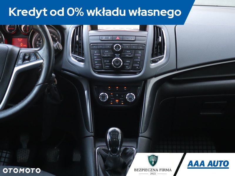 Opel Zafira - 13