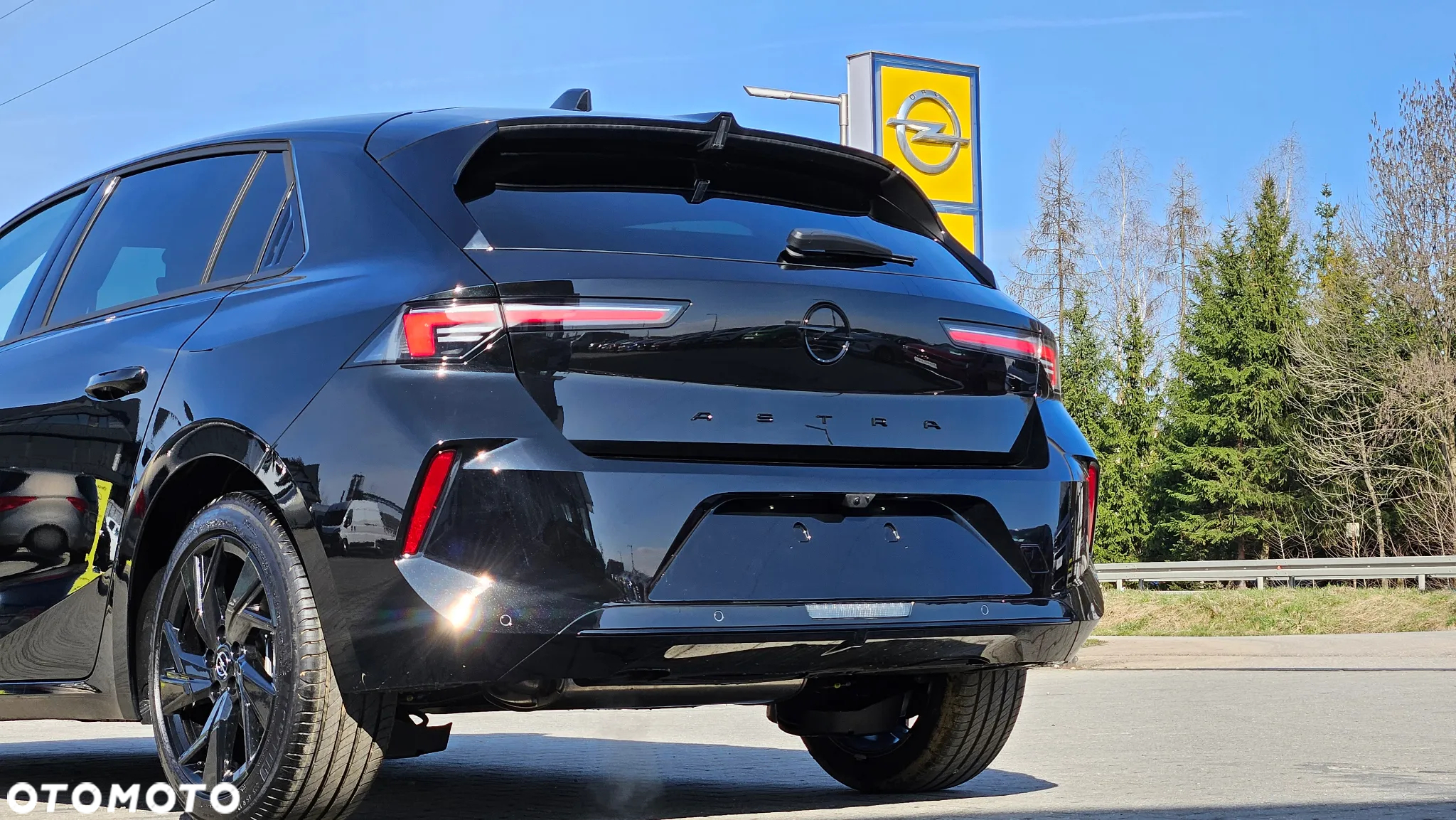 Opel Astra VI 1.2 T GS S&S - 17