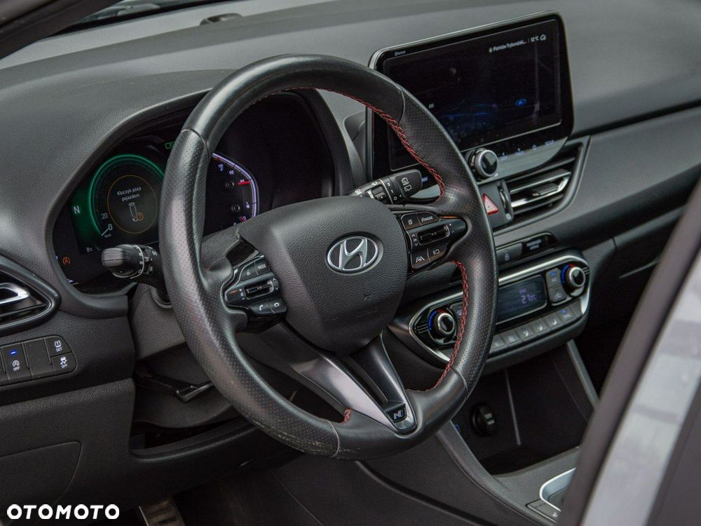 Hyundai i30 - 17