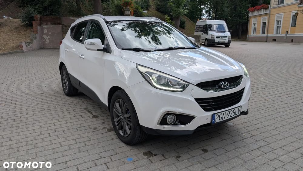 Hyundai ix35 2.0 CRDi 4WD Automatik Finale Silver - 4