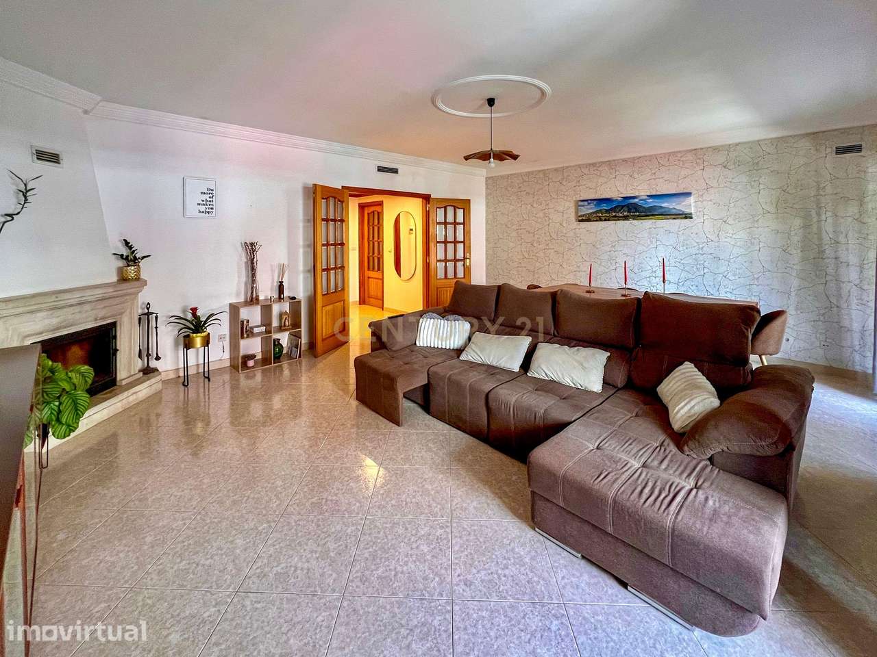 Apartamento T2 Mobilado com Box em Outurela, Carnaxide - Grande imagem: 4/21