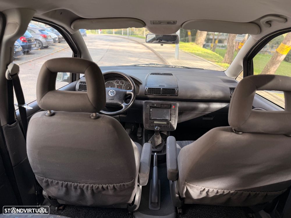 VW Sharan 1.9 TDI Comfortline Family - 8