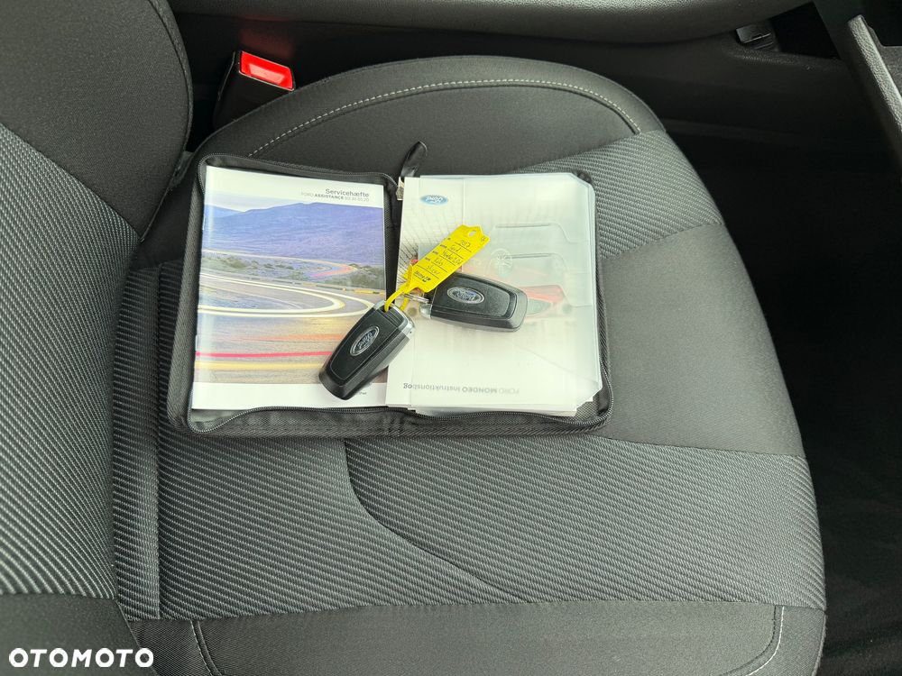 Ford Mondeo 2.0 TDCi STart-Stopp Titanium - 16