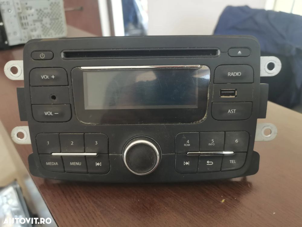CD player Radio 281155216RB Dacia Sandero 2 Cu locas stick USB - 1