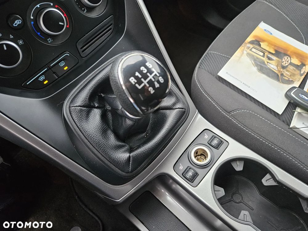 Ford Kuga 2.0 TDCi 2x4 Titanium - 21