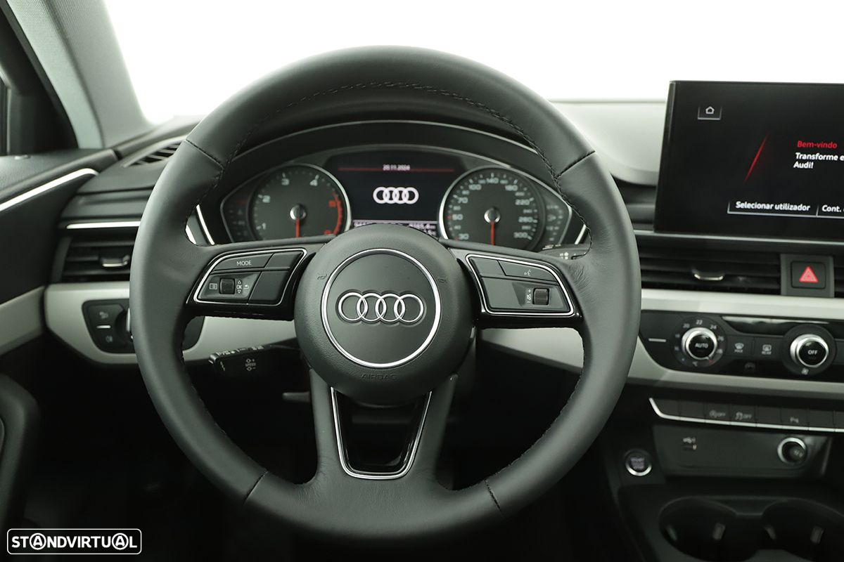 Audi A4 30 TDI S tronic - 14