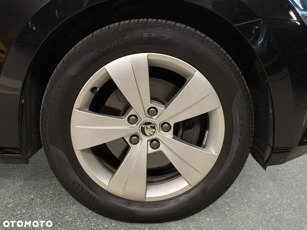 Skoda Superb - 11