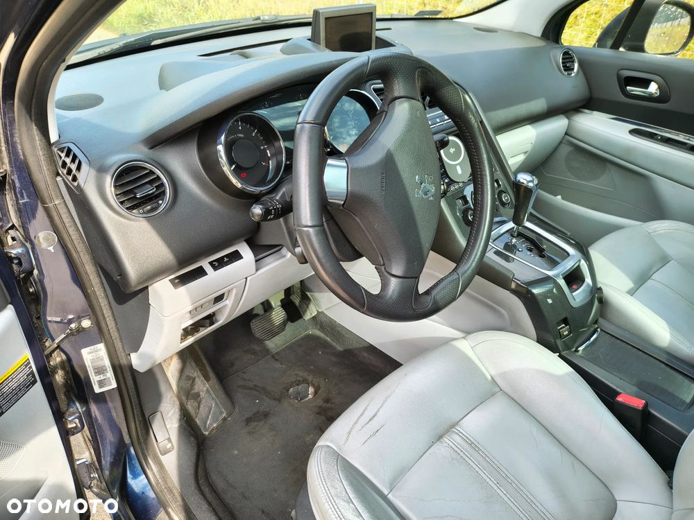 Peugeot 5008 1.6 THP Allure - 10