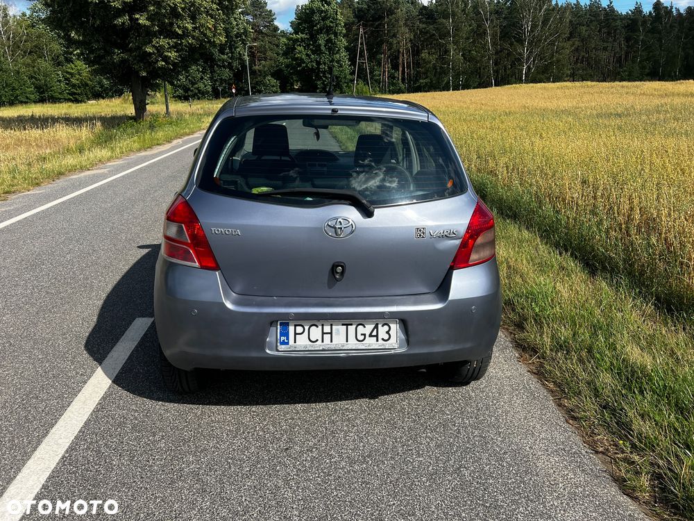 Toyota Yaris 1.4 D-4D - 5