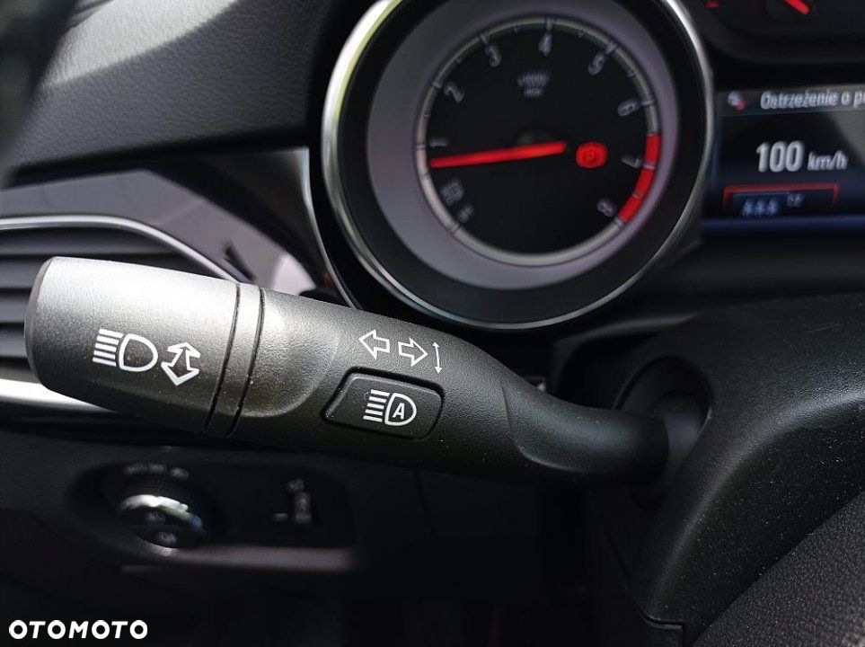 Opel Astra - 18