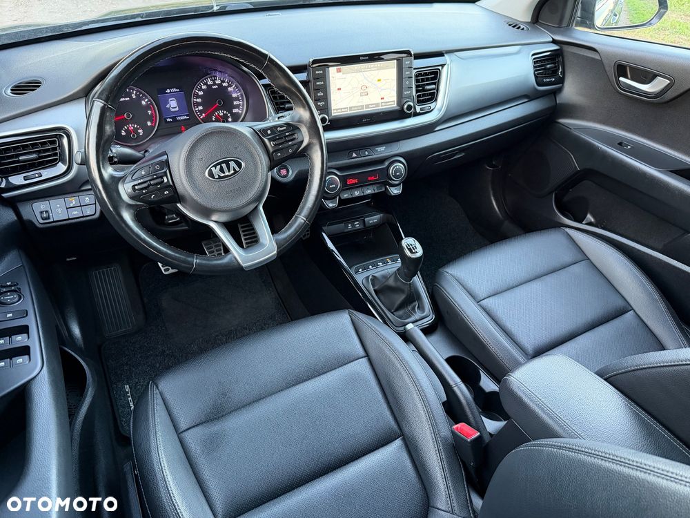 Kia Stonic - 24
