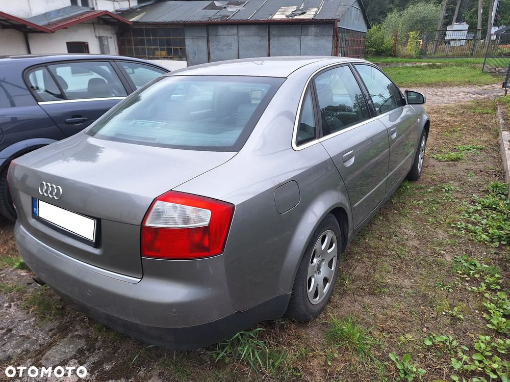 Audi A4 - 4