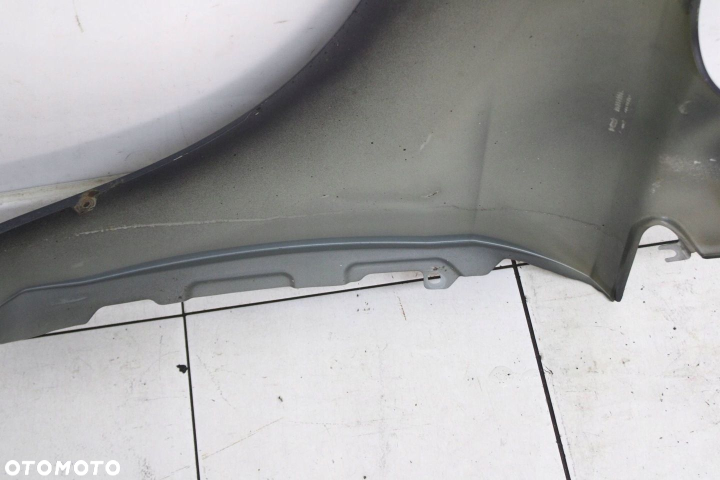 FORD FOCUS MK2 LIFT 07R- BŁOTNIK PRAWY PRZÓD PRZEDNI H4 - 8