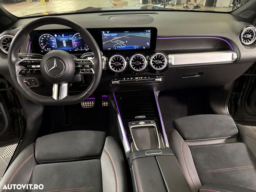 Mercedes-Benz GLB - 10