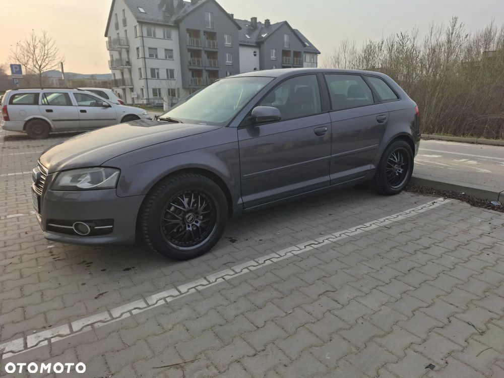 Audi A3 Sportback 1.9 TDI Ambiente - 3