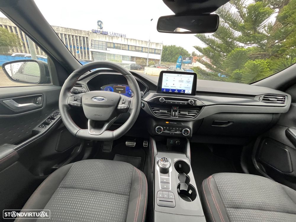 Ford Kuga 2.5 FHEV ST-Line - 54