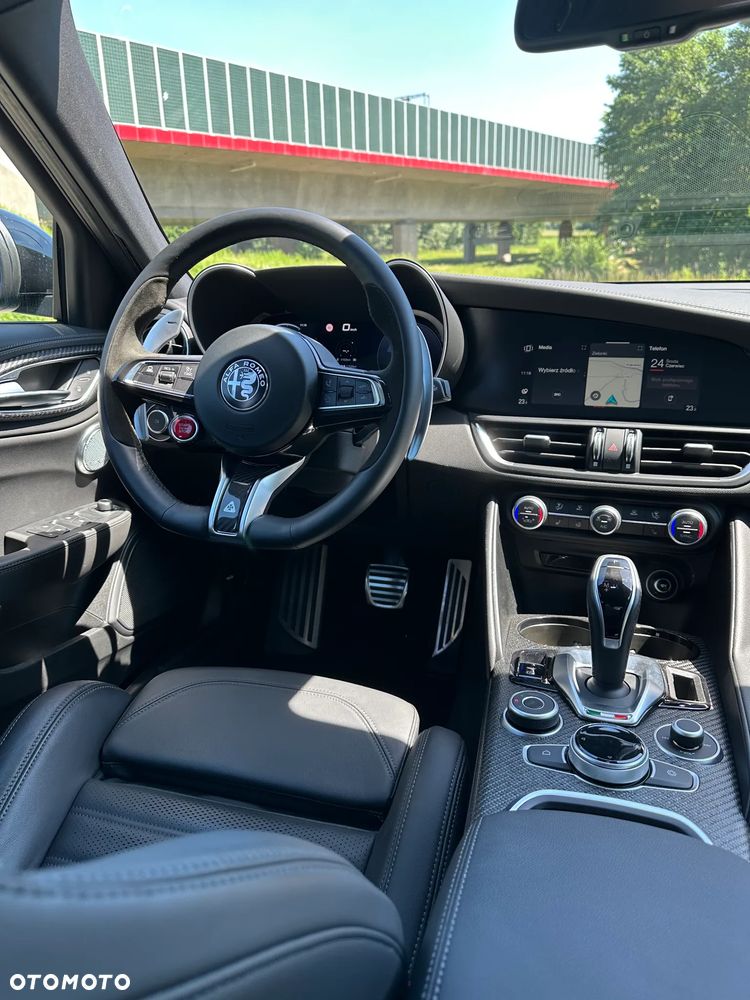 Alfa Romeo Giulia - 11