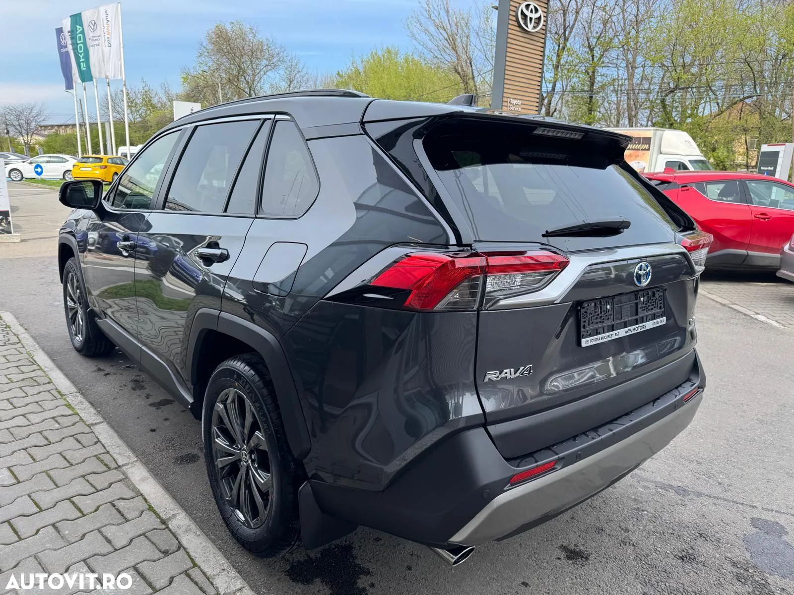 Toyota RAV4 2.5 Hybrid VVT-iE 4x4 Luxury - 4