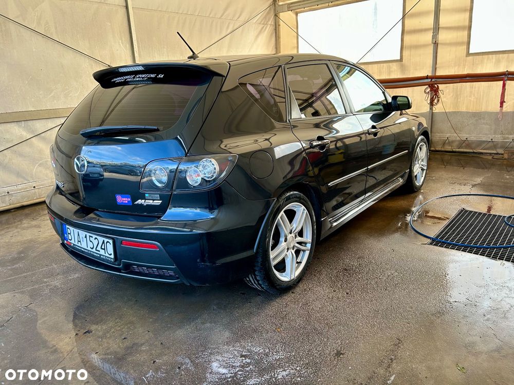 Mazda 3 - 4