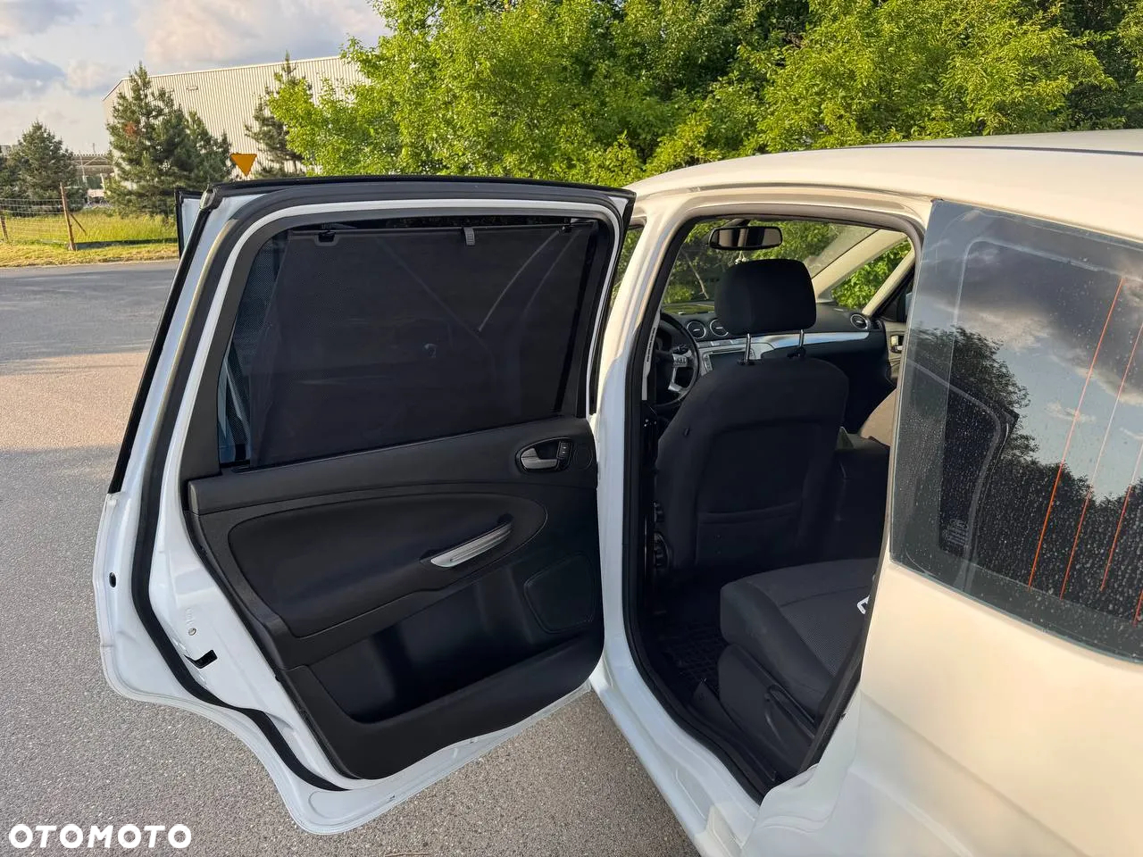 Ford S-Max 2.3 Titanium - 13
