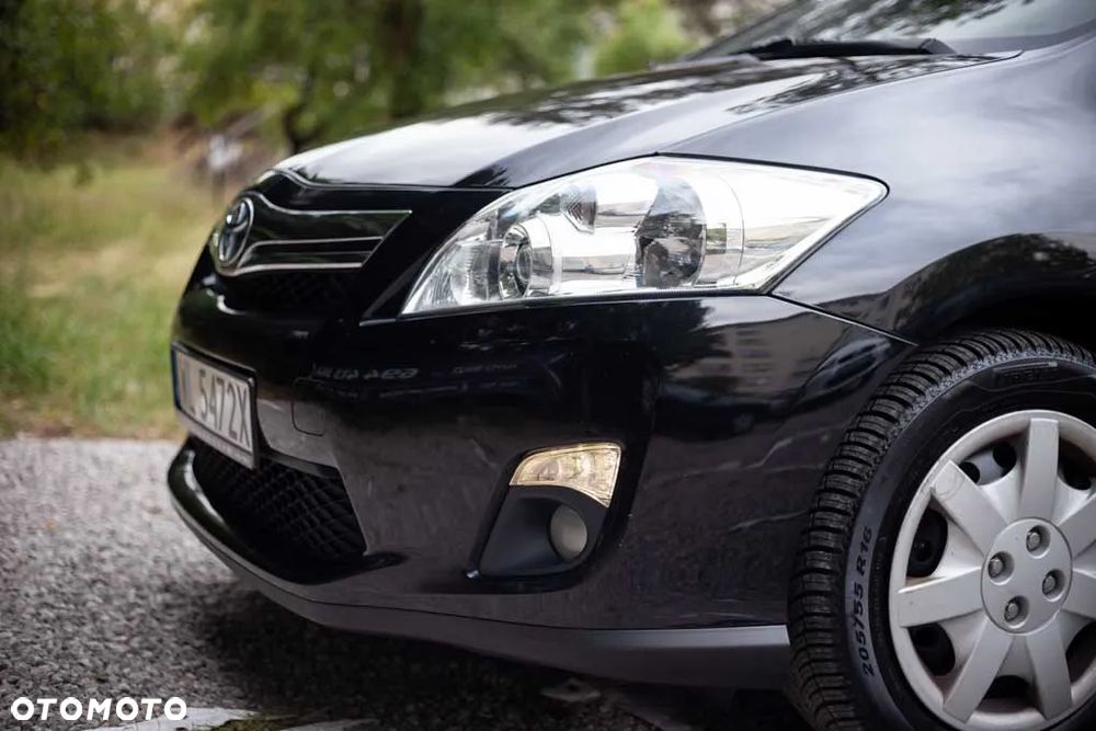 Toyota Auris 1.8 Travel - 31