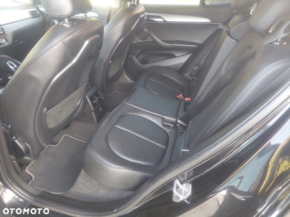 BMW X2 sDrive20i Advantage Plus - 4