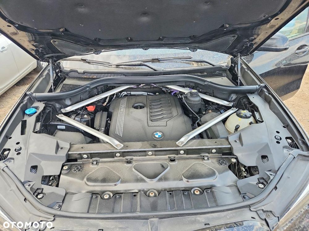 BMW X5 xDrive40i xLine - 11