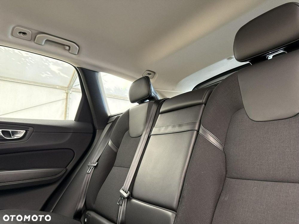 Volvo XC 60 - 18