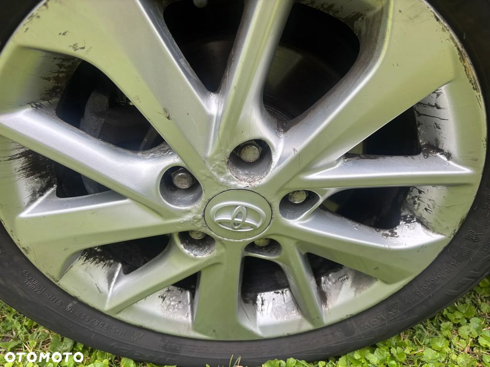 Toyota Auris 1.6 Premium Comfort - 16