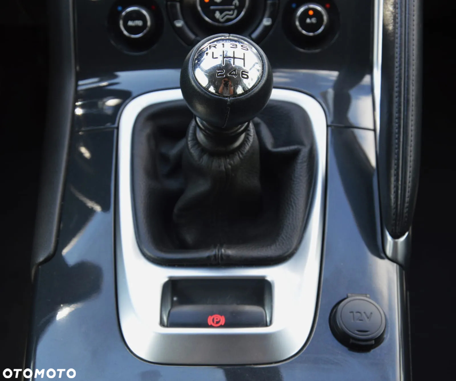 Peugeot 3008 2.0 BlueHDi Active - 29