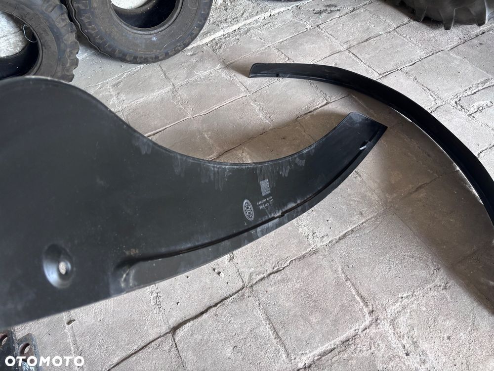 Poszerzenia błotników Listwa DEUTZ FAHR SAME LAMBORGHINI Różne rodzaje - 18
