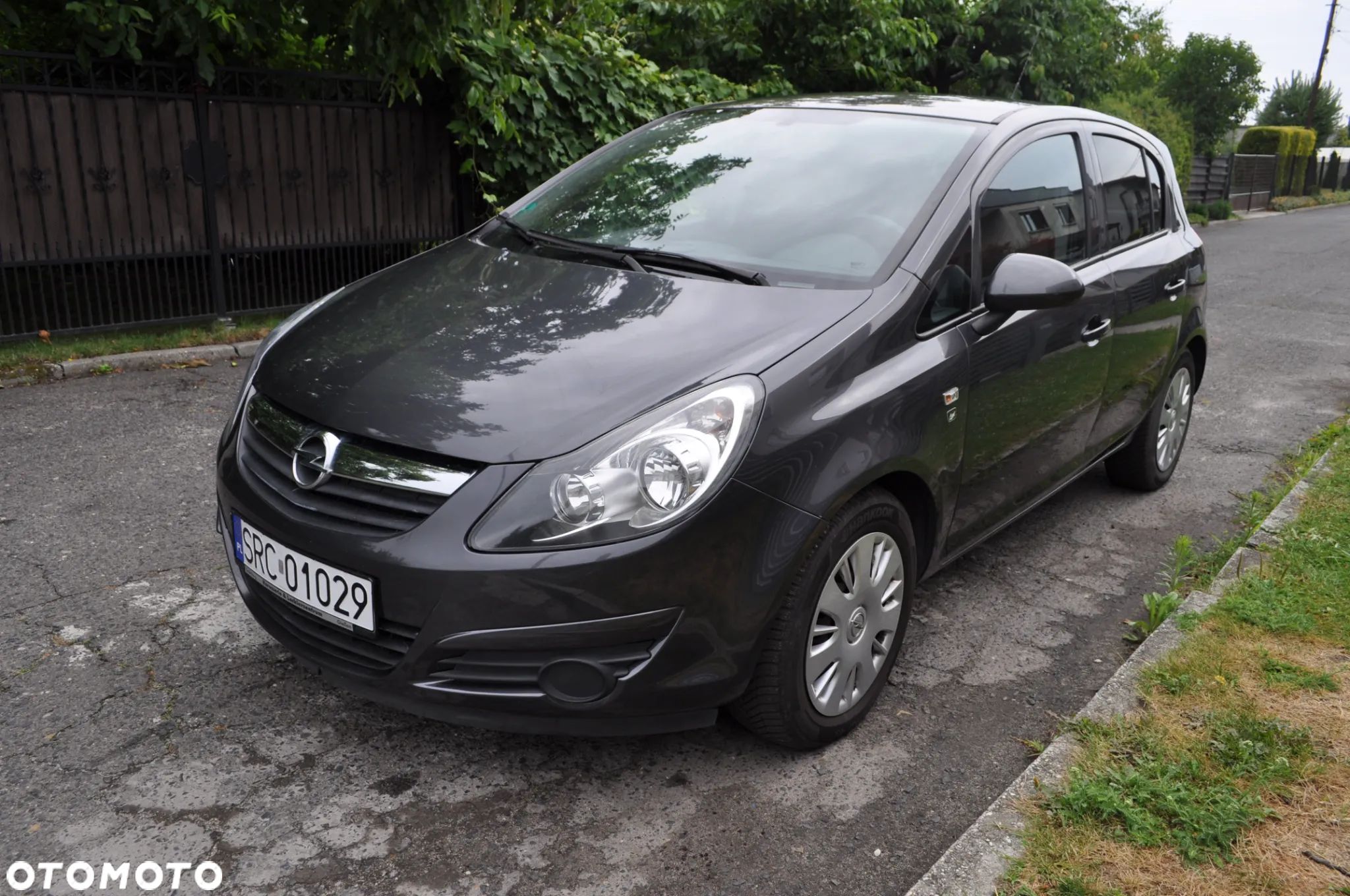 Opel Corsa 1.2 16V 111 - 1