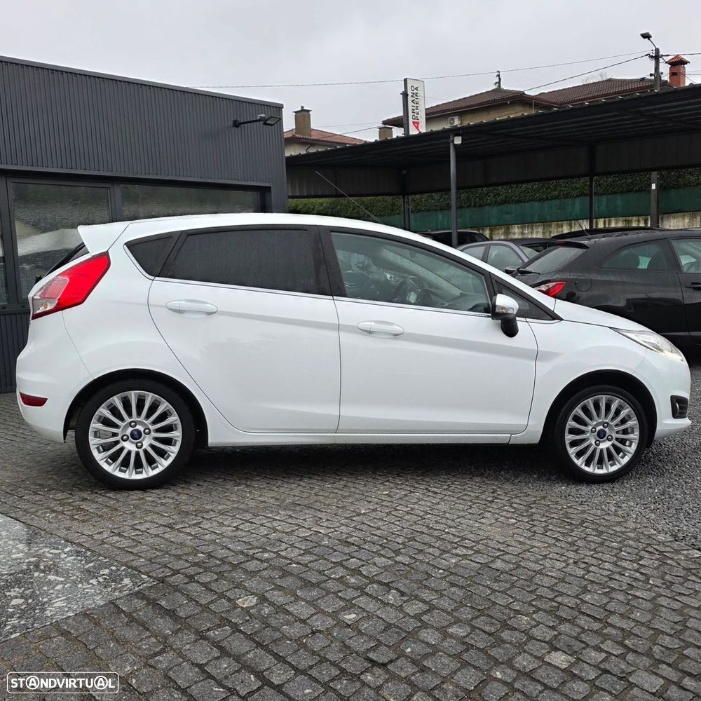 Ford Fiesta 1.0 Ti-VCT Titanium - 12
