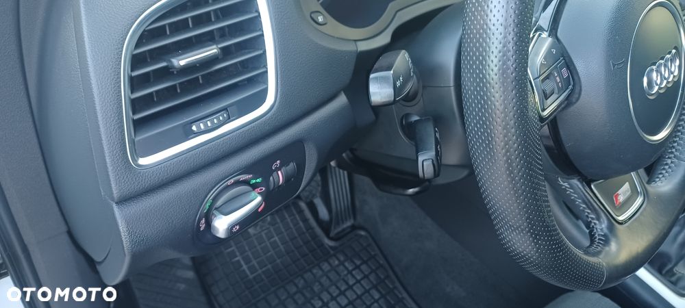 Audi Q3 2.0 TDI Edycja Specjalna - 19