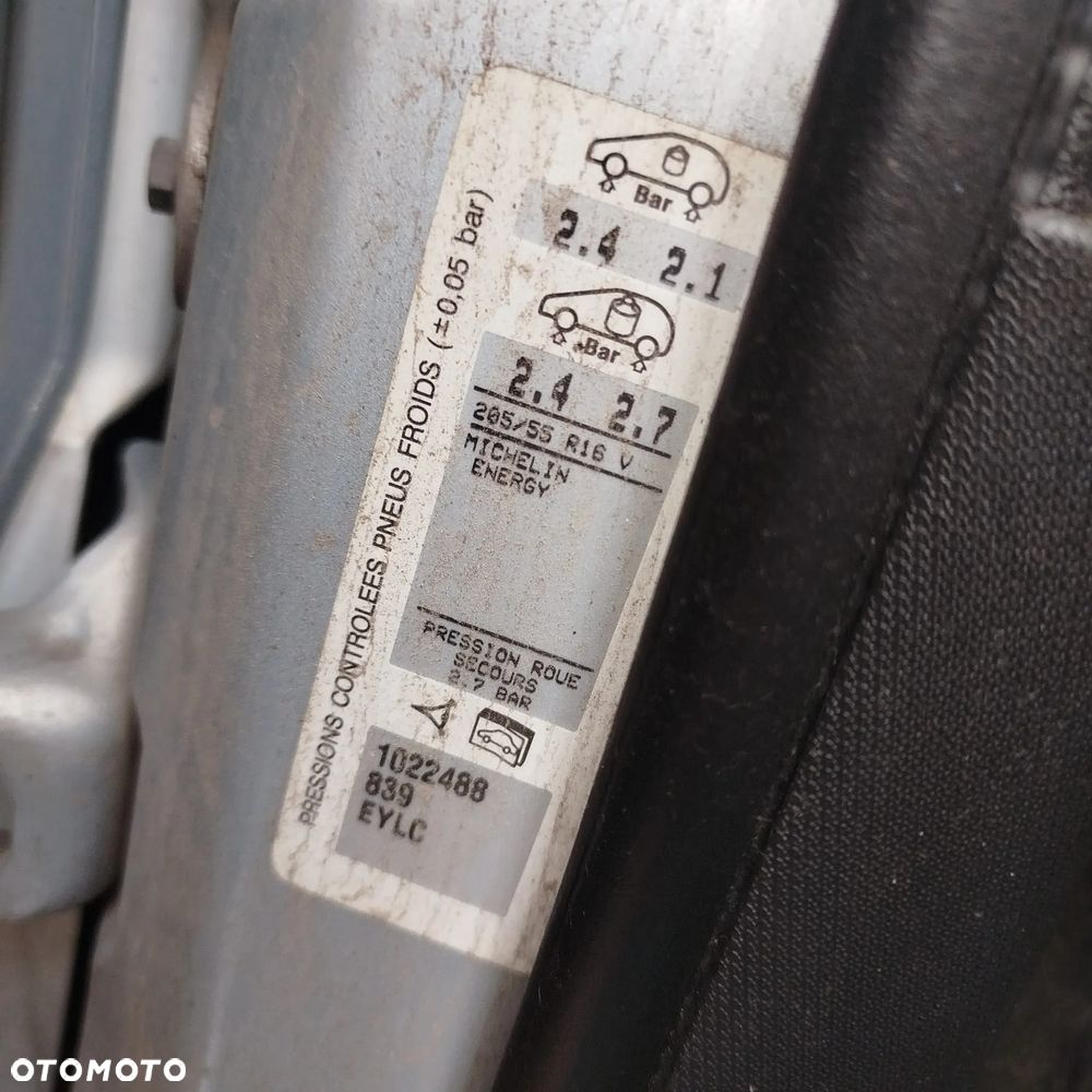 Citroen C4 na części . - 7
