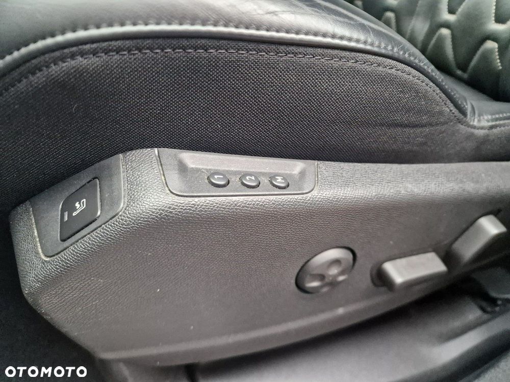 Peugeot 3008 BlueHDi 180 Stop & Start EAT8 GT - 18