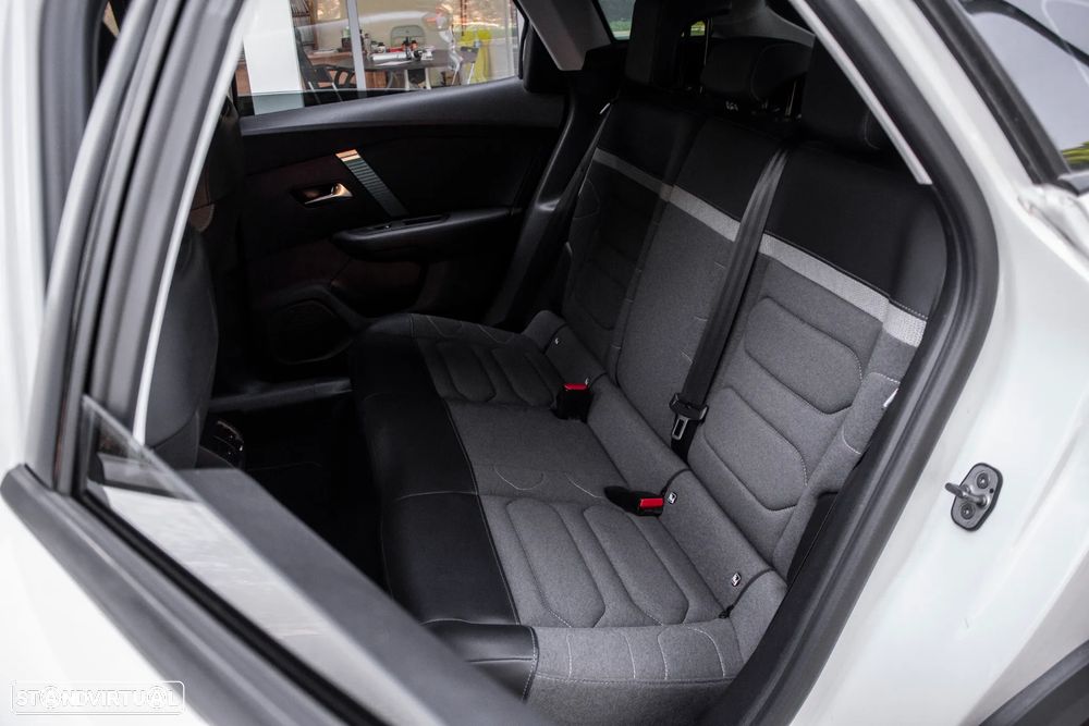 Citroën e-C4 50 kWh Feel - 26