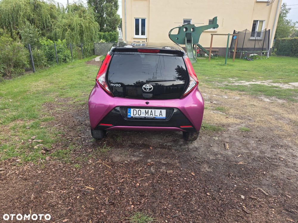 Toyota Aygo 1.0 VVT-i Color Edition - 2