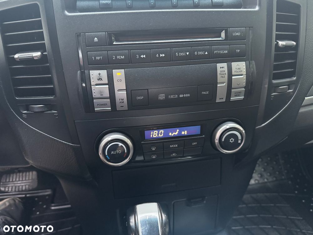 Mitsubishi Pajero 3.2 DI-D Automatik Instyle - 20