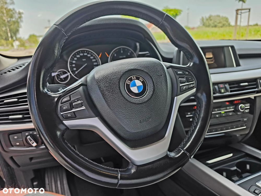 BMW X5 xDrive25d - 32
