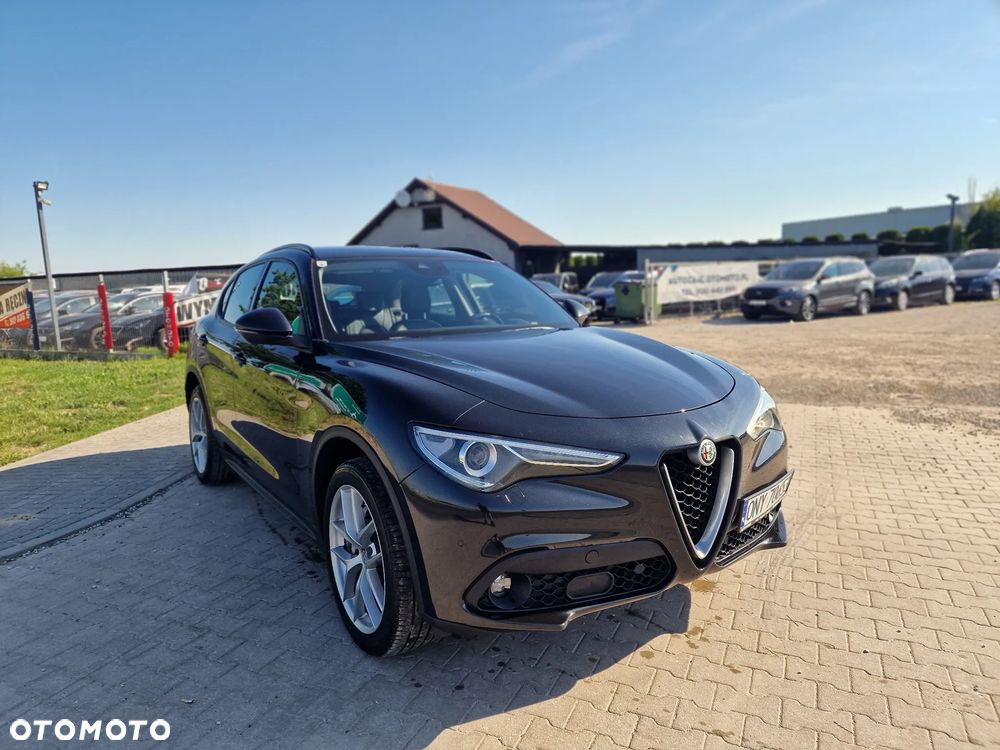 Alfa Romeo Stelvio 2.2 16V AT8 Q4 Intensa - 6
