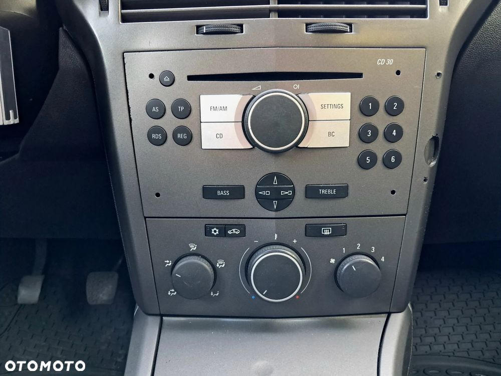 Opel Astra - 13