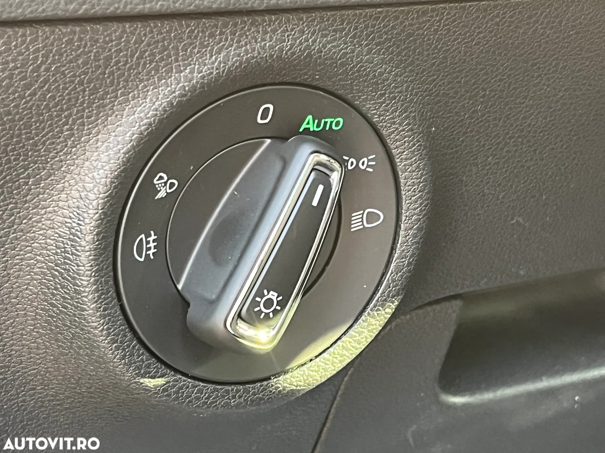 Skoda Karoq 1.5 TSI DSG Selection - 38